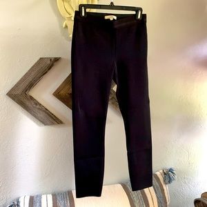 J Brand Cropped Stretch Pants. Super sleek and stretchy pants. Size S.
